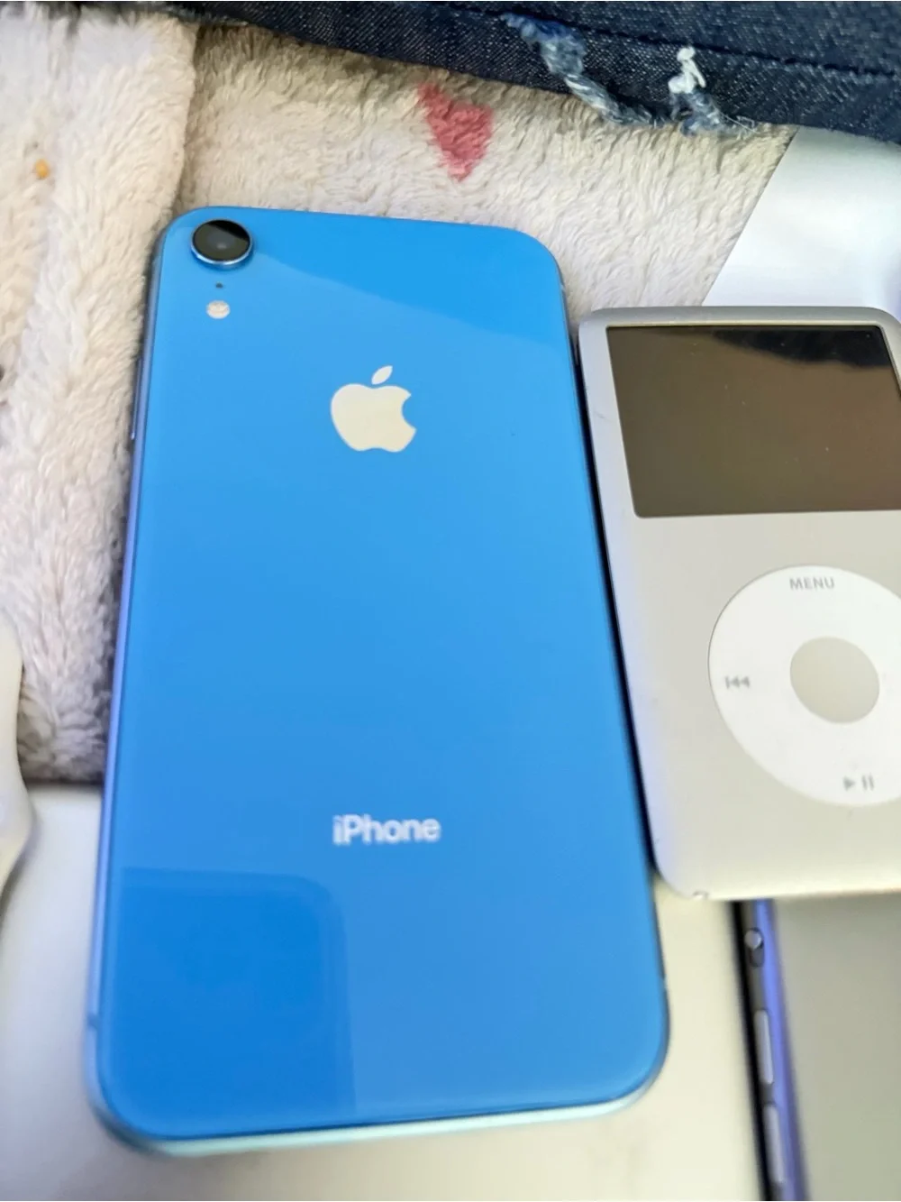 Apple iPhone Blue (Blue Back)